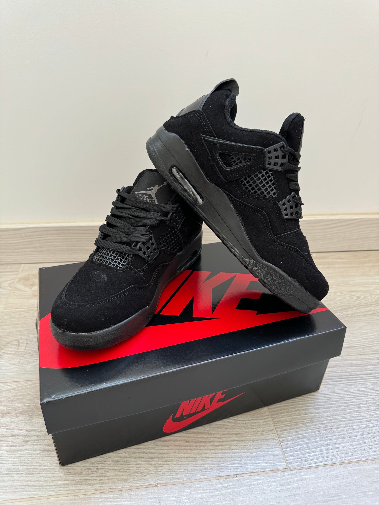 Air Jordan 4 Black - Cat