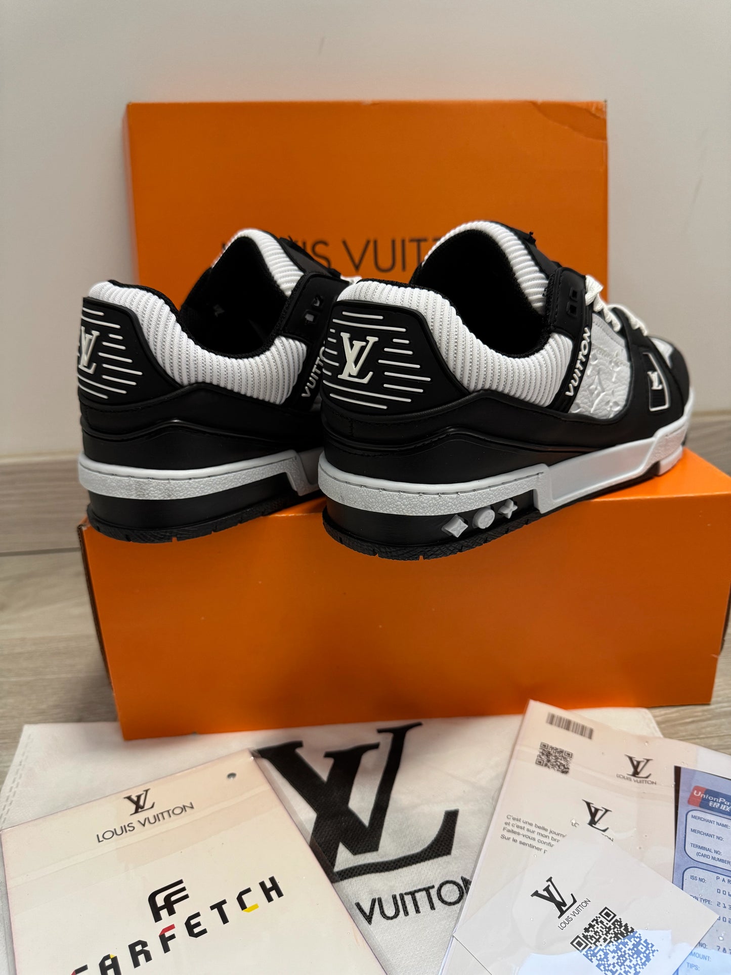 Adidasi Louis Vuitton - Trainers Sneaker Negru-Alb