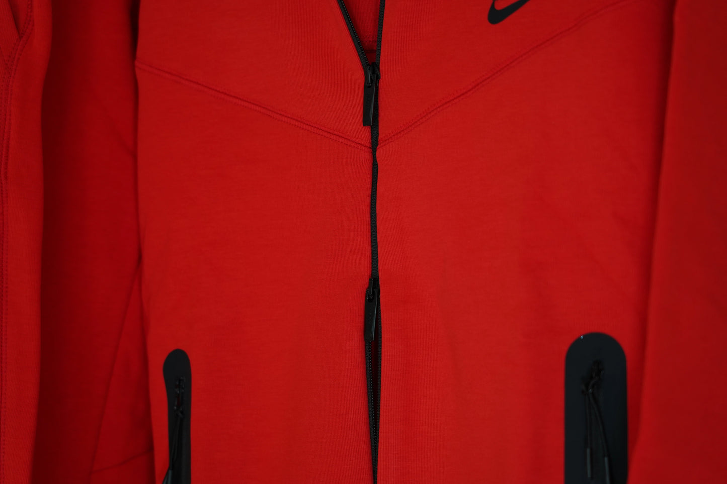 Trening Nike Tech Fleece 2025 - Rosu