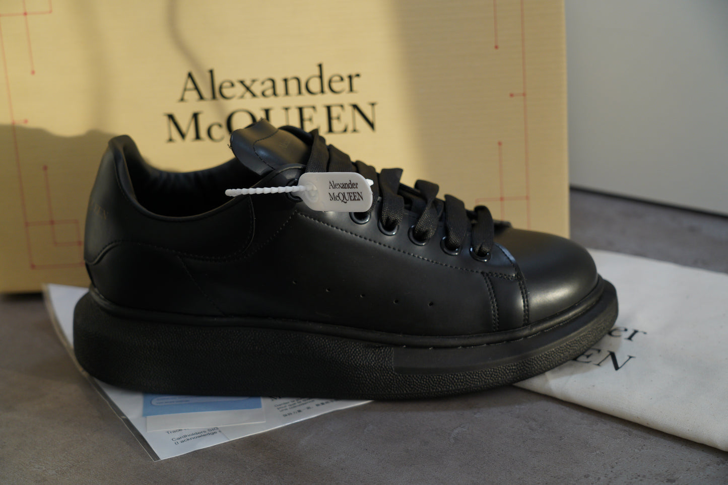 Adidasi Alexander McQueen NEGRU - FULLBOX