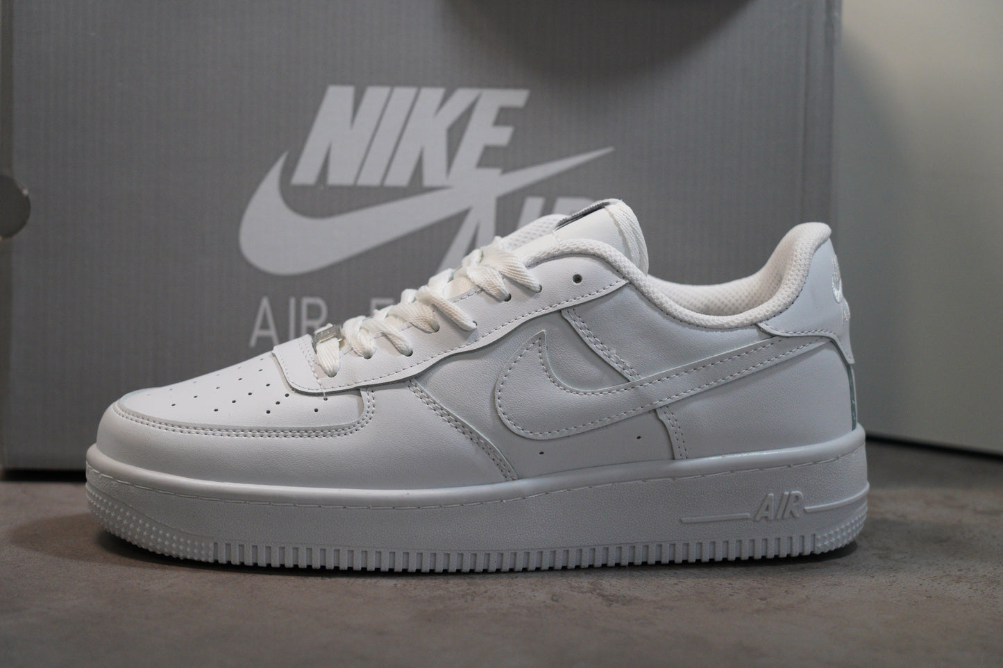 Nike Air Force 1 White