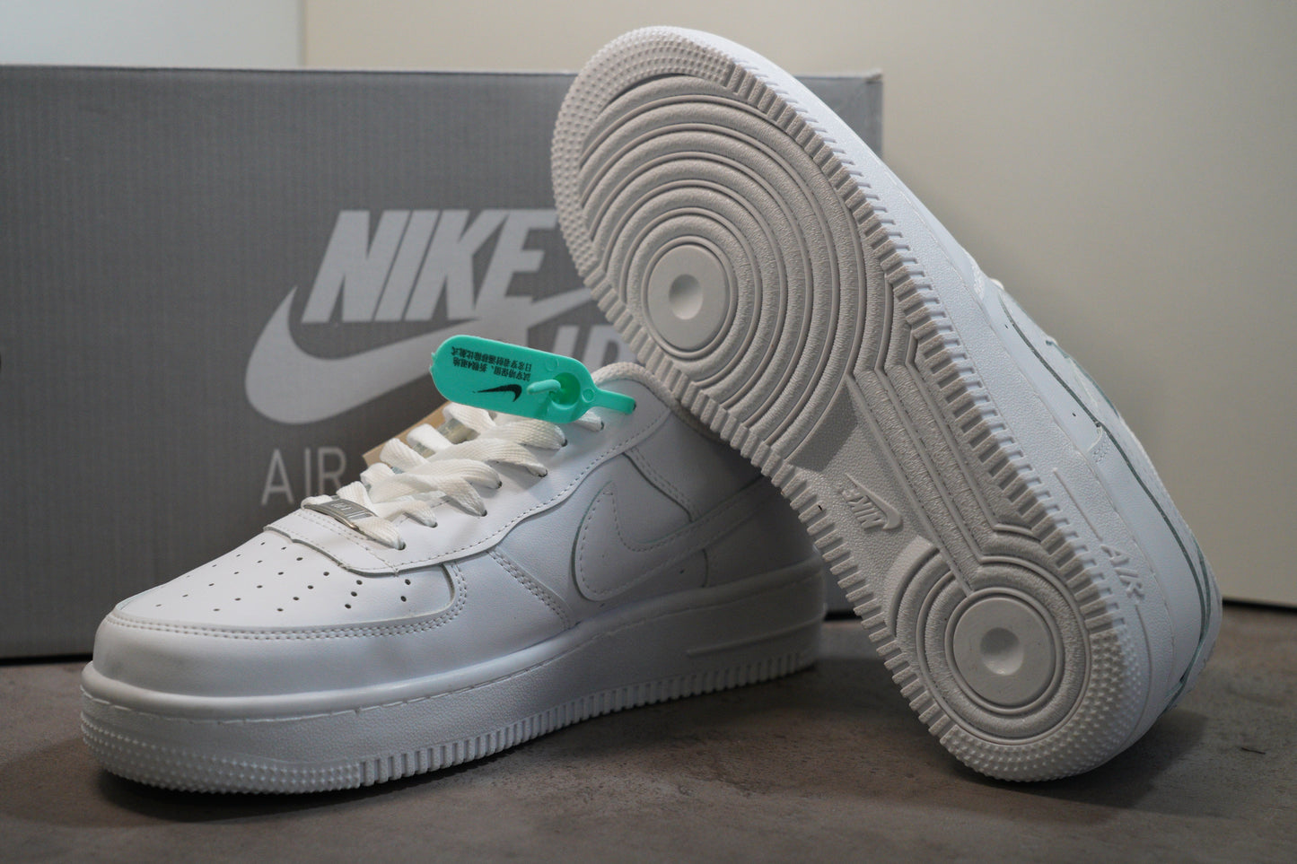 Nike Air Force 1 White