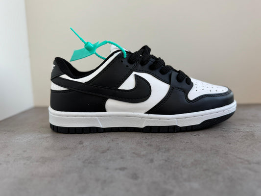 Nike Dunk Negru-Alb