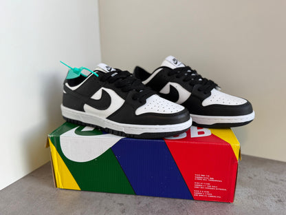 Nike Dunk Negru-Alb