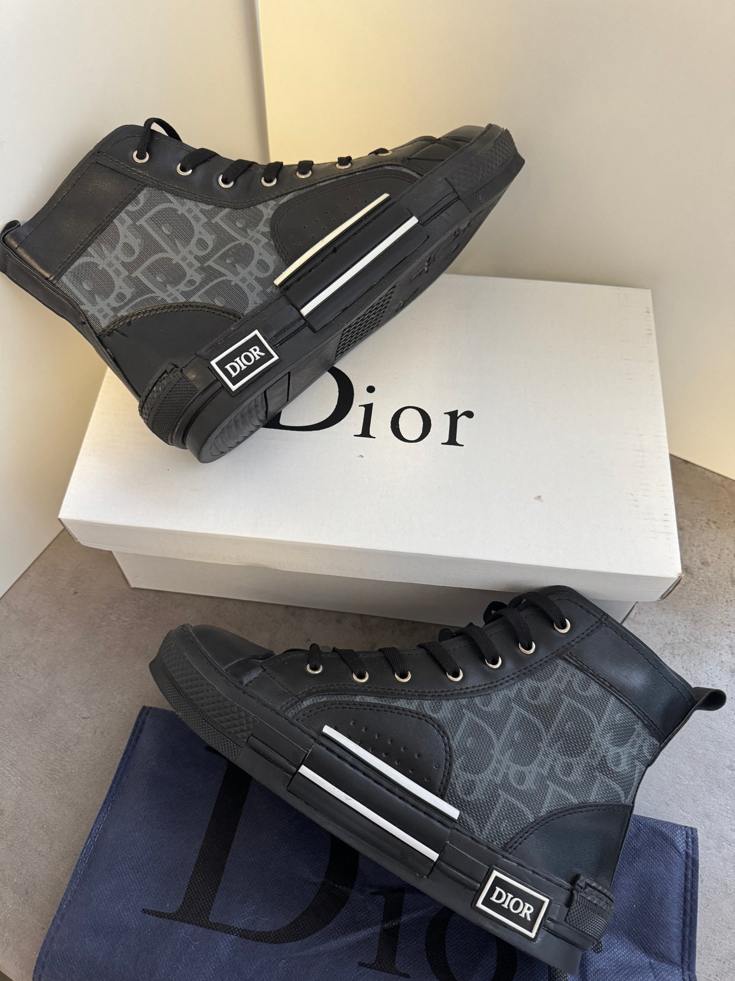 DIOR B23 Oblique Black