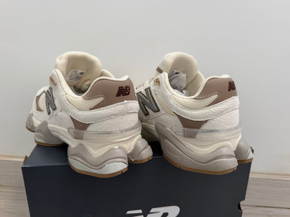 NEW BALANCE 9060 Sneaker - Bej