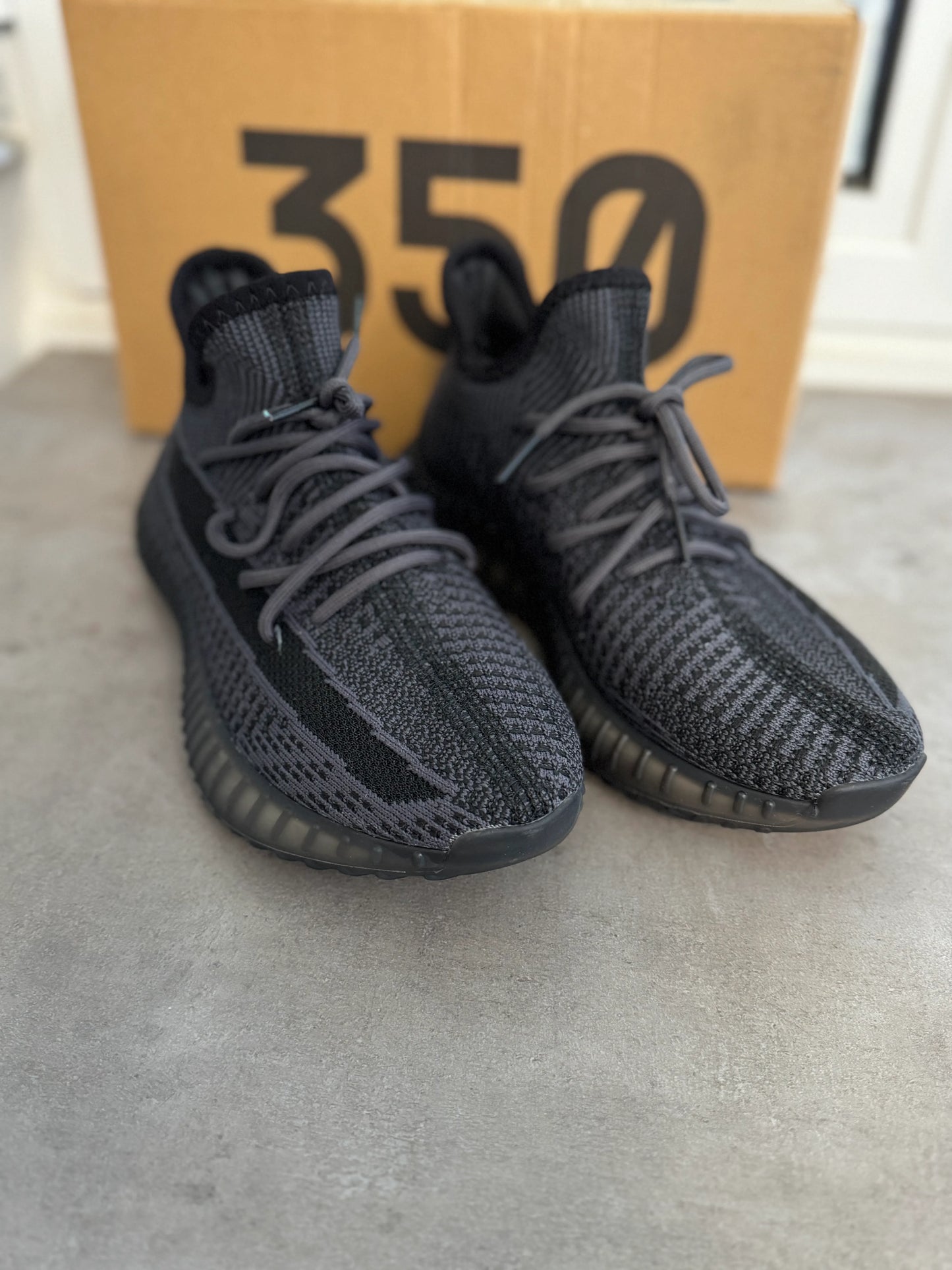 Yeezy Boost 350 Black