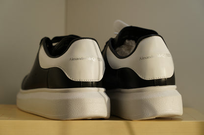 Adidasi Alexander McQueen Negru-Alb - FULLBOX