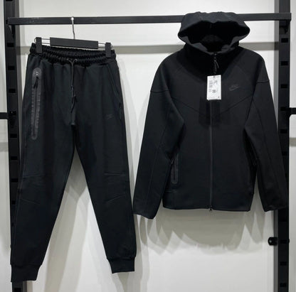 Trening Nike Tech Fleece 2025 - Negru